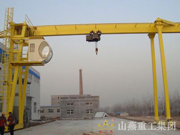 龍門(mén)起重機(jī)有哪些類(lèi)型？主要用途和特征是什么？